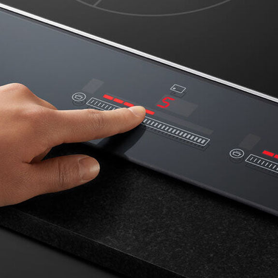 Fisher & Paykel 60cm Series 7 3 Zone Induction Cooktop