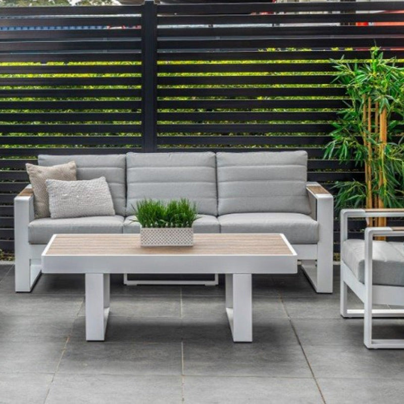 Maderia 4 Piece Outdoor Lounge Set - White/Light Grey