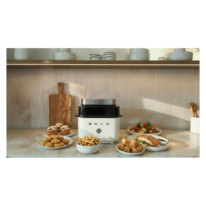 Smeg 7.3L Airy Fryer - Matte White