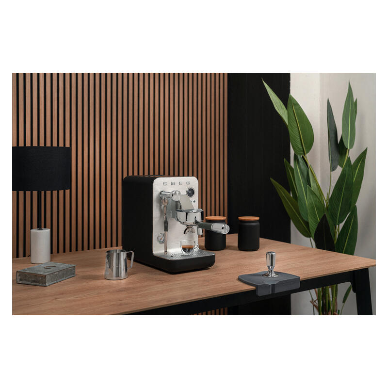 Smeg MiniPro Espresso Coffee Machine - Matte Black