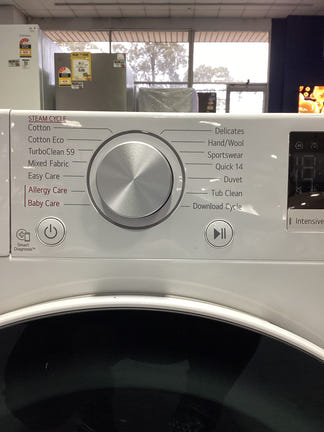 LG 9kg Front Load Washer