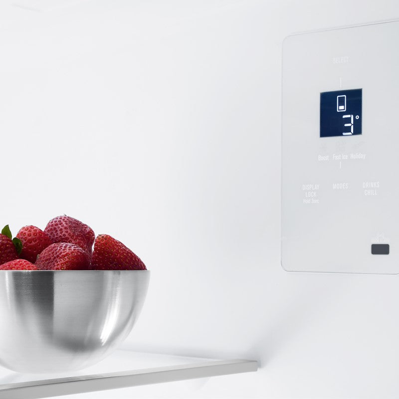 Electrolux 496L Bottom Mount Refrigerator (Right Hinge)