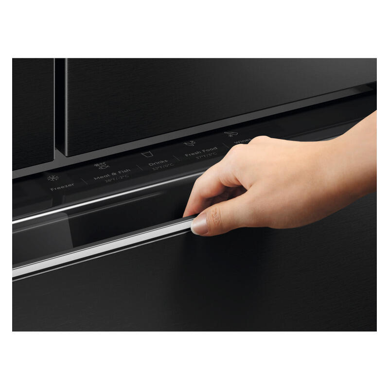 Electrolux 609L French Door Fridge Freezer with Ice & Water Dispenser - Matte Black (UltimateTaste 900)