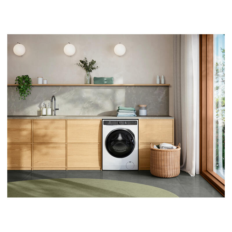 Electrolux 12kg/8kg UltimateCare 900 Series Front Load Washer Dryer - White