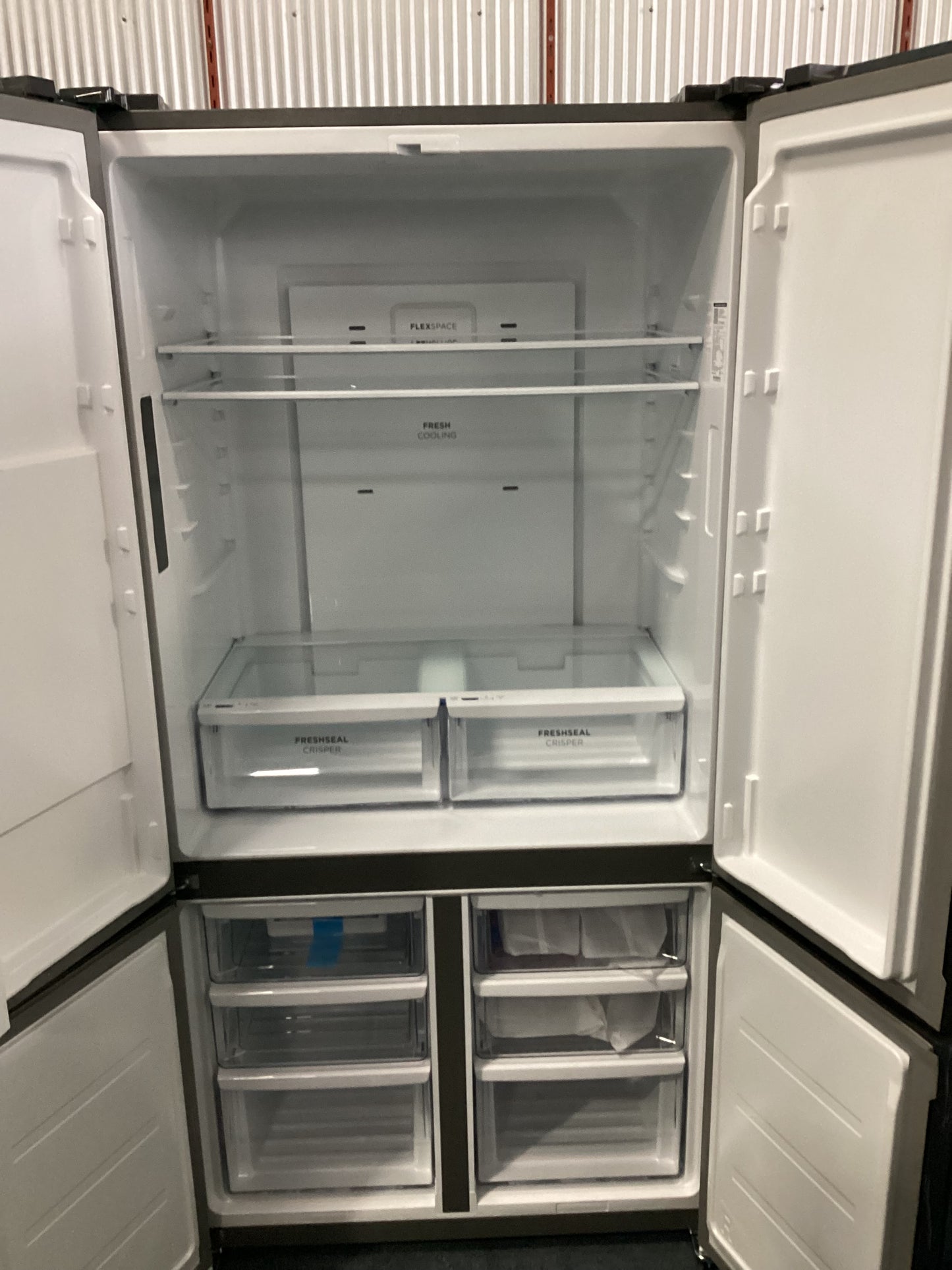 Westinghouse 564L Quad Door Fridge Freezer - Matte Black