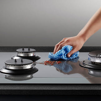 Fisher & Paykel 60cm Series 9 4 Burner Gas Cooktop, LPG