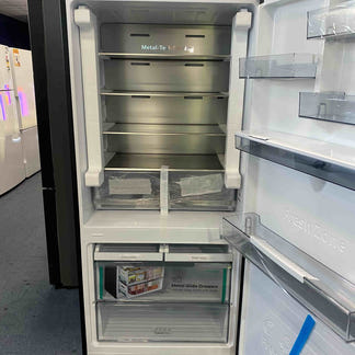 Hisense 500L PureFlat Bottom Mount Fridge - Dark Steel