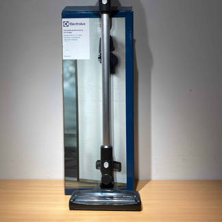 Electrolux UltimateHome 300 Reach Stick Vacuum - Granite Grey