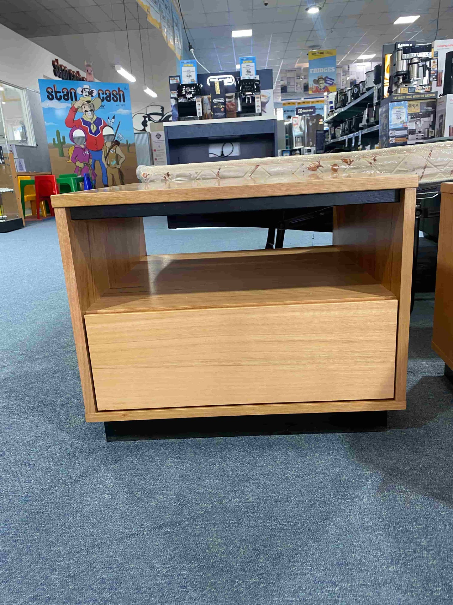 Hamilton Lamp Table - Messmate/Natural