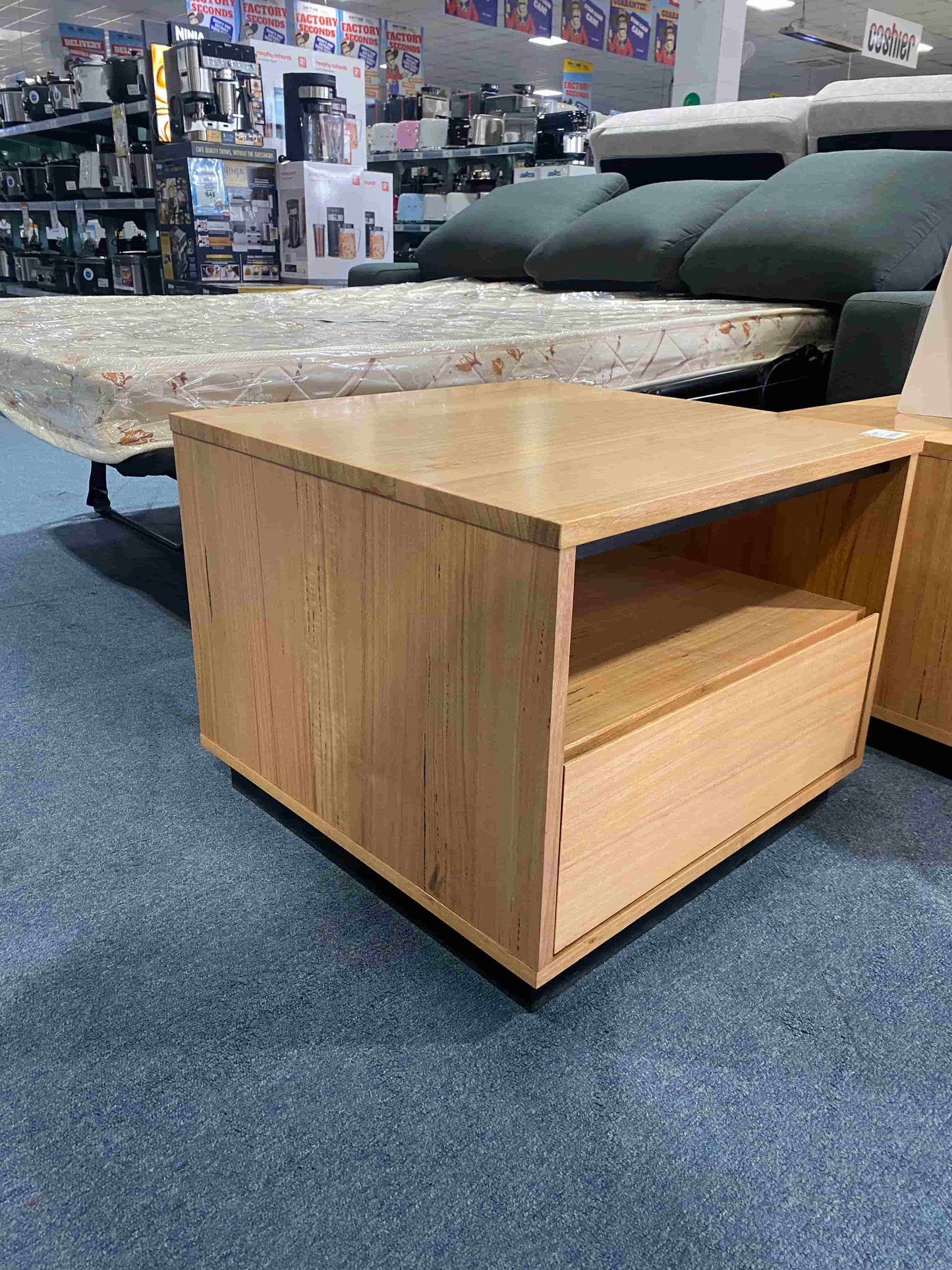Hamilton Lamp Table - Messmate/Natural