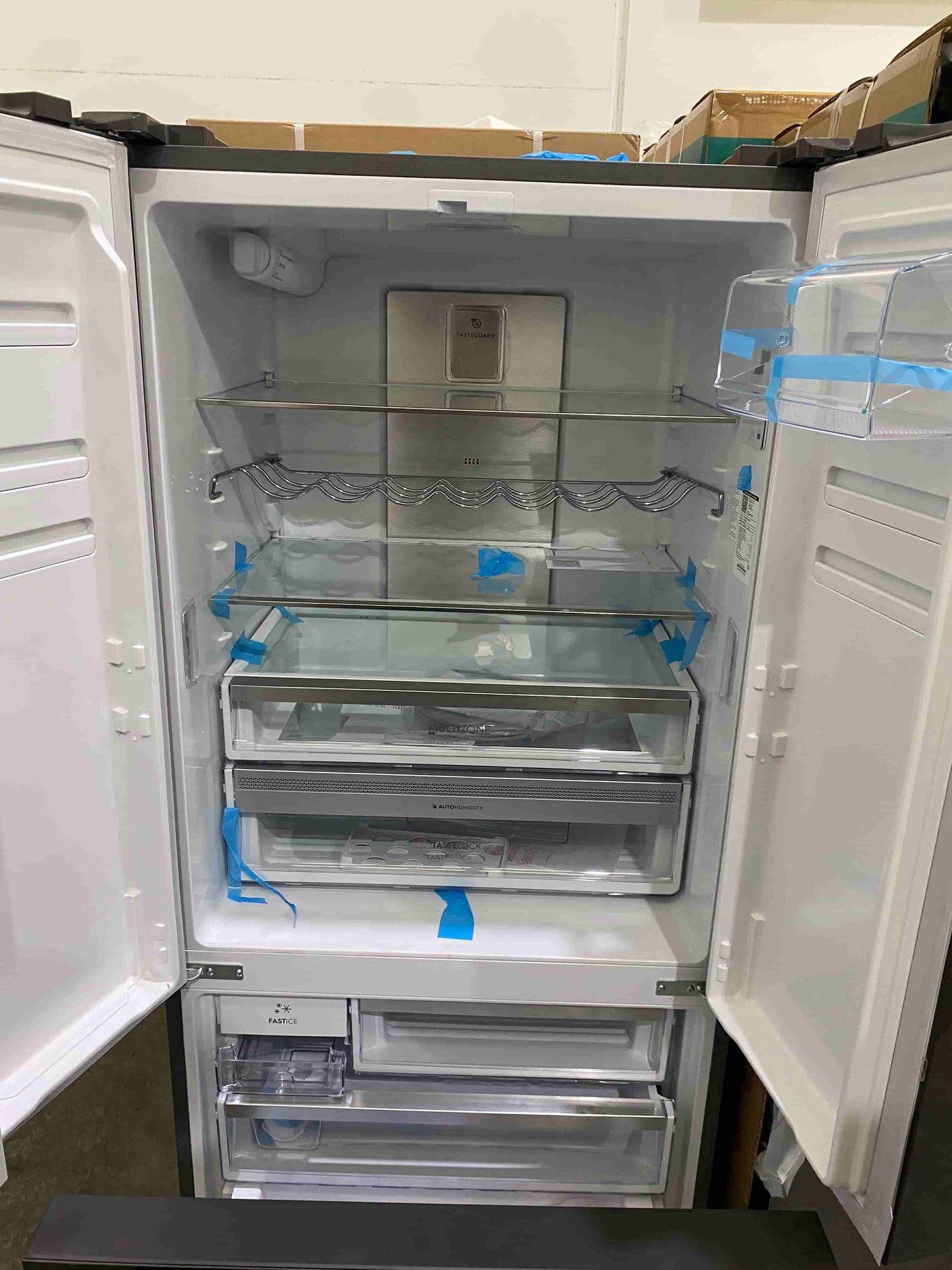 Electrolux 491L French Door Fridge Freezer with Water Dispenser - Dark Stainless Steel (UltimateTaste 700)