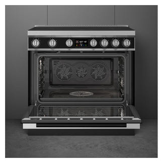 Smeg 90cm Portofino Induction Pyrolytic Freestanding Oven - Black