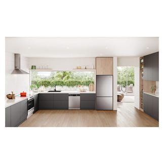 Westinghouse 496L Bottom Mount Fridge Freezer - Silver