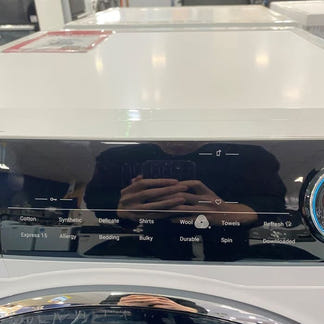 Haier Front Loader Washing Machine 9kg - UV Protect