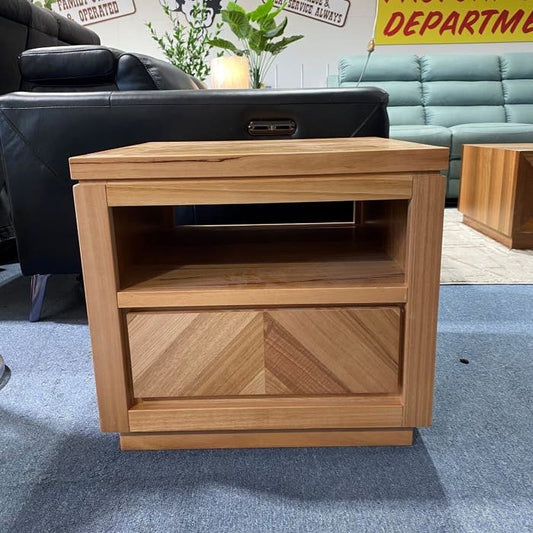 Flinders Lamp Table - Natural