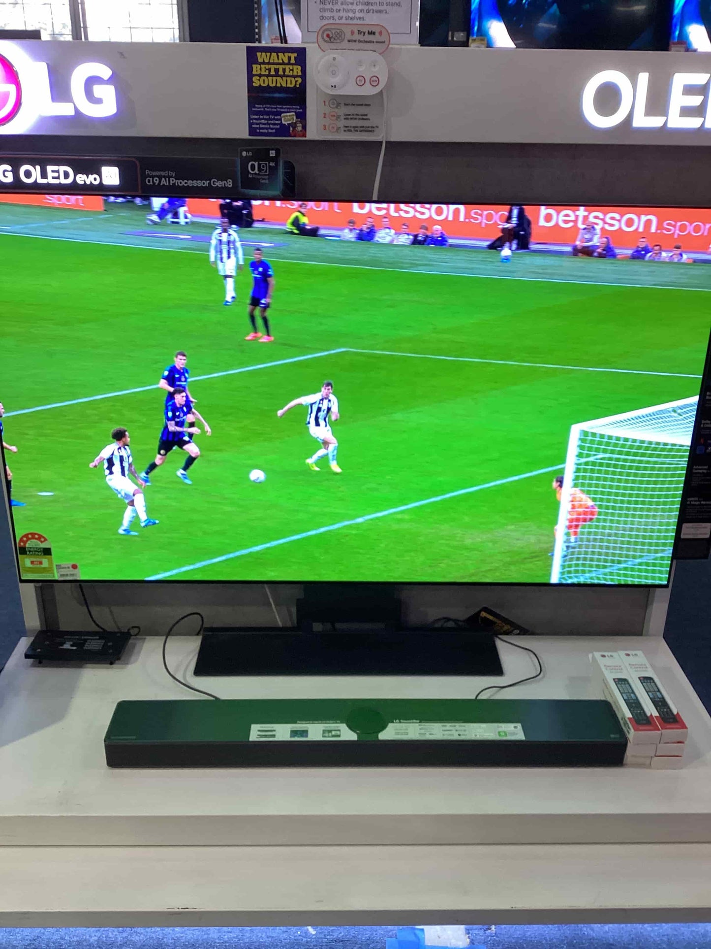 LG 65" OLED EVO C5 4K UHD Smart TV (2025)