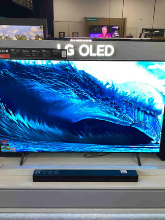 LG 65" B5 Smart 4K OLED AI TV (2025)