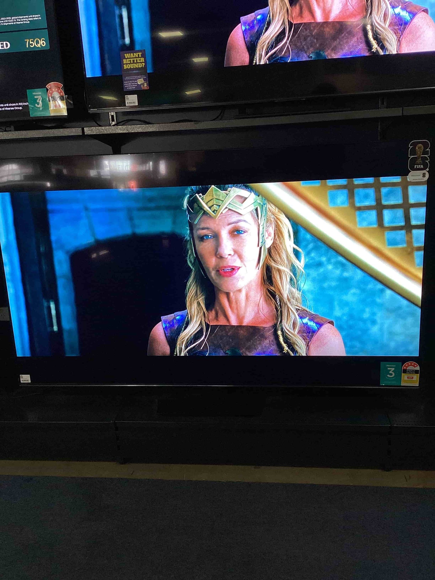 Hisense 85" U7QAU Smart 4K ULED Mini-LED TV (2025)